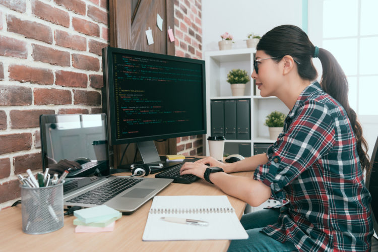 Are Women Better Coders Than Men? (And Why Are We Even Asking That  Question?) - Website Guides, Tips & Knowledge