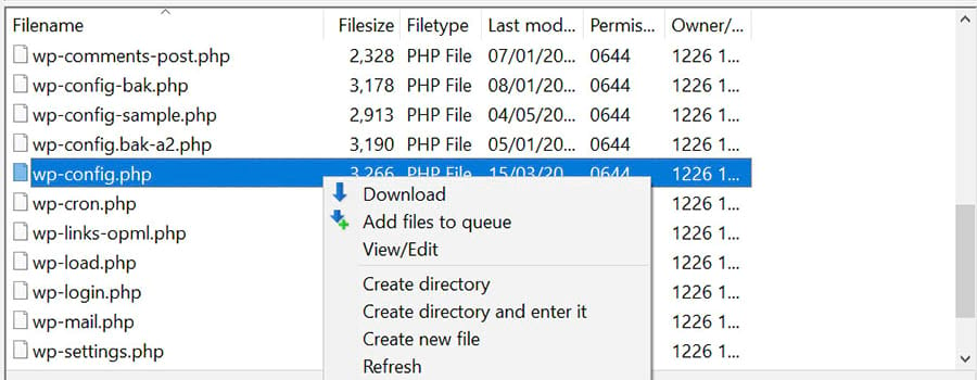 Descargando el archivo wp-config.php del directorio raíz con el cliente FTP.
