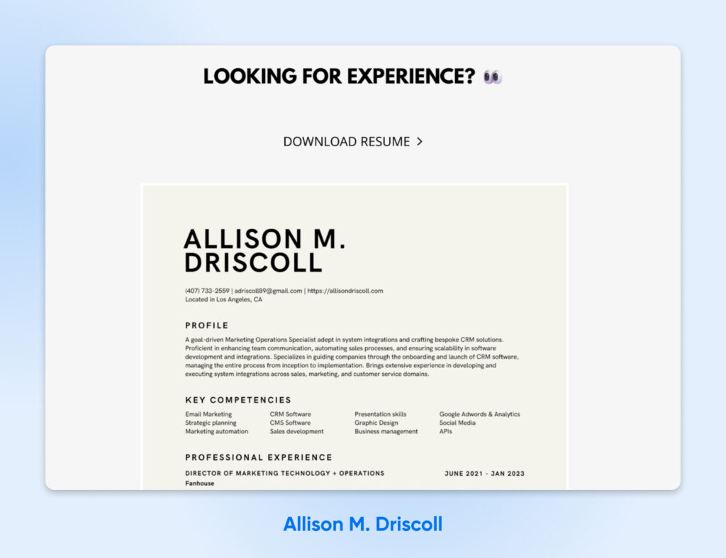 Vista previa del currículum de Allison M. Driscoll, destacando experiencia en tecnología de marketing, habilidades en CRM y un puesto anterior en Fanhouse.