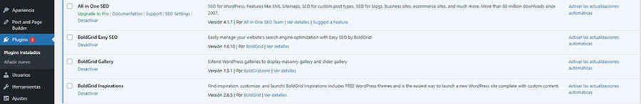 La página de plugins en el panel de WordPress.