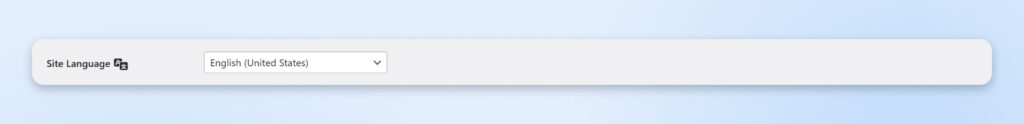 Sección de configuraciones de WordPress que muestra el menú desplegable de Idioma del sitio configurado en Inglés (Estados Unidos).
