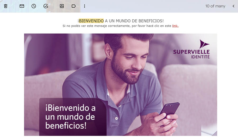 Un correo de bienvenida.