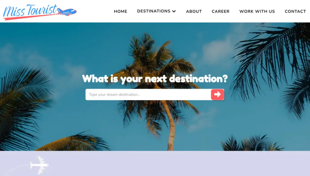 La página de inicio de MissTourist pregunta: "¿Cuál es su próximo destino?" en un cuadro