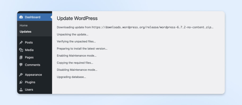 Pantalla de progreso de actualización de WordPress mostrando los pasos desde la descarga de la versión 6.7.2 hasta la actualización de la base de datos.