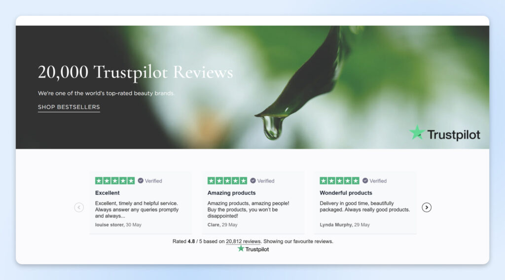 Exhibición de reseñas de Trustpilot para una marca de belleza que destaca elogios de los clientes por el servicio, la calidad del producto y una calificación de 4.8 estrellas basada en más de 20,000 reseñas.
