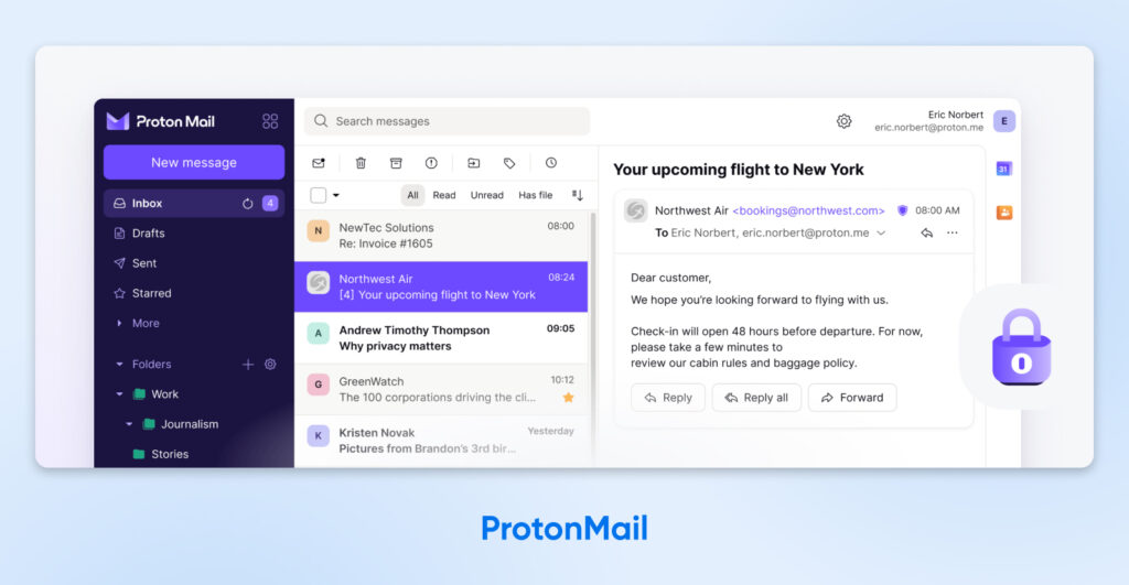 Interfaz de la bandeja de entrada de ProtonMail que muestra las carpetas, la lista de mensajes y un correo electrónico seleccionado sobre un próximo vuelo a Nueva York