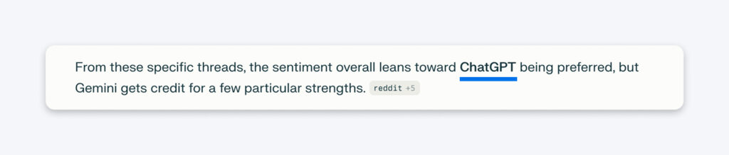 Cuadro de texto redondeado con el extracto: > “El sentimiento general tiende a preferir ChatGPT, pero se le reconocen a Gemini algunas fortalezas.”
